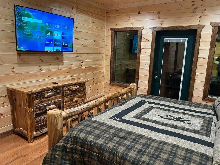 * * 4 Master Bedrooms, Views, Theater, Arcade, Evc Gatlinburg Esterno foto