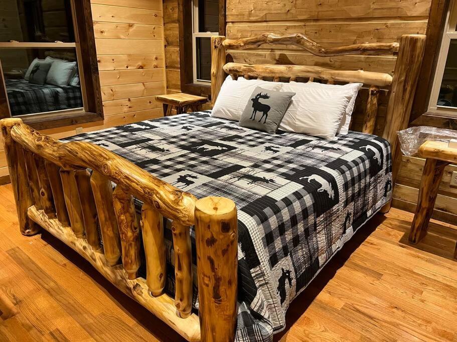 * * 4 Master Bedrooms, Views, Theater, Arcade, Evc Gatlinburg Esterno foto