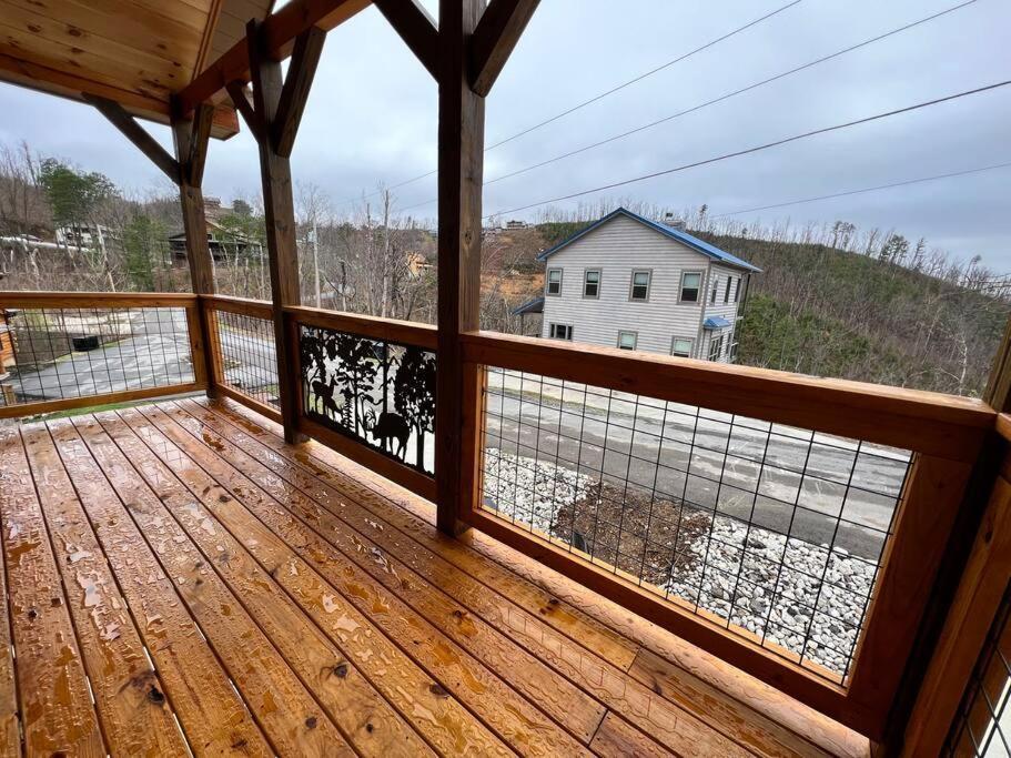 * * 4 Master Bedrooms, Views, Theater, Arcade, Evc Gatlinburg Esterno foto